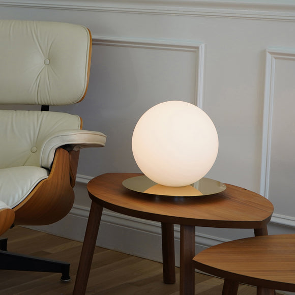 Bola Sphere Table Lamp