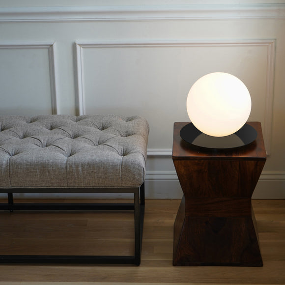 Bola Sphere Table Lamp