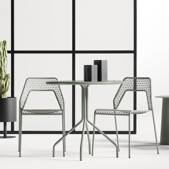 Hot Mesh Outdoor Cafe Table