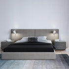 Sereno Bed with Lamps