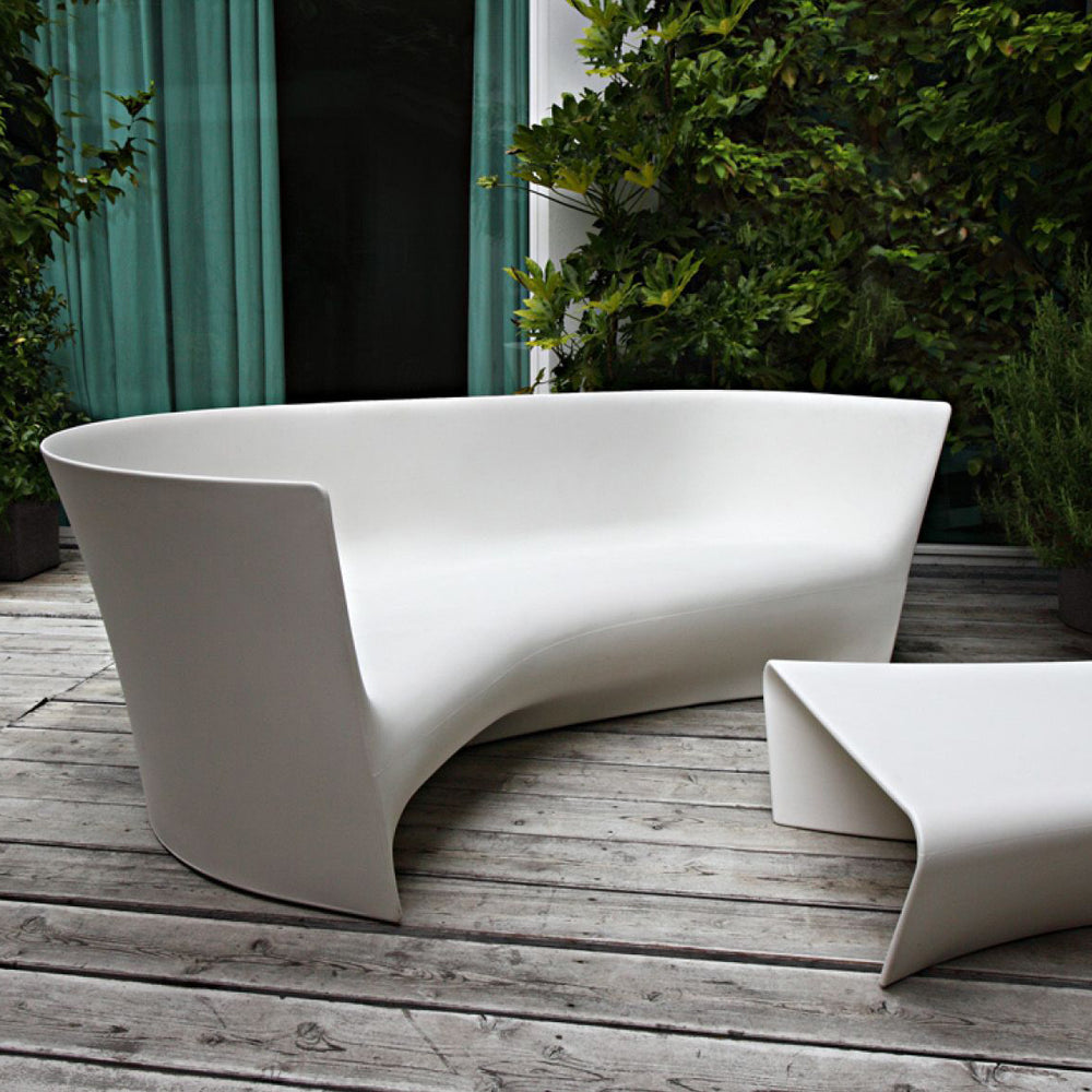 Grand Plie Outdoor Sofa