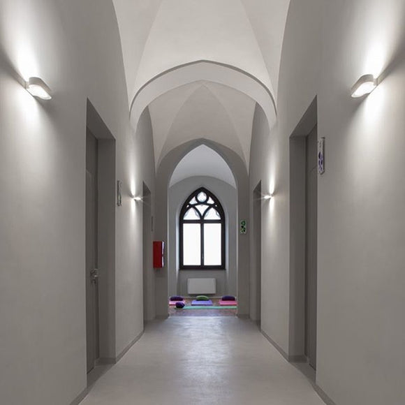 Talo LED Wall Light
