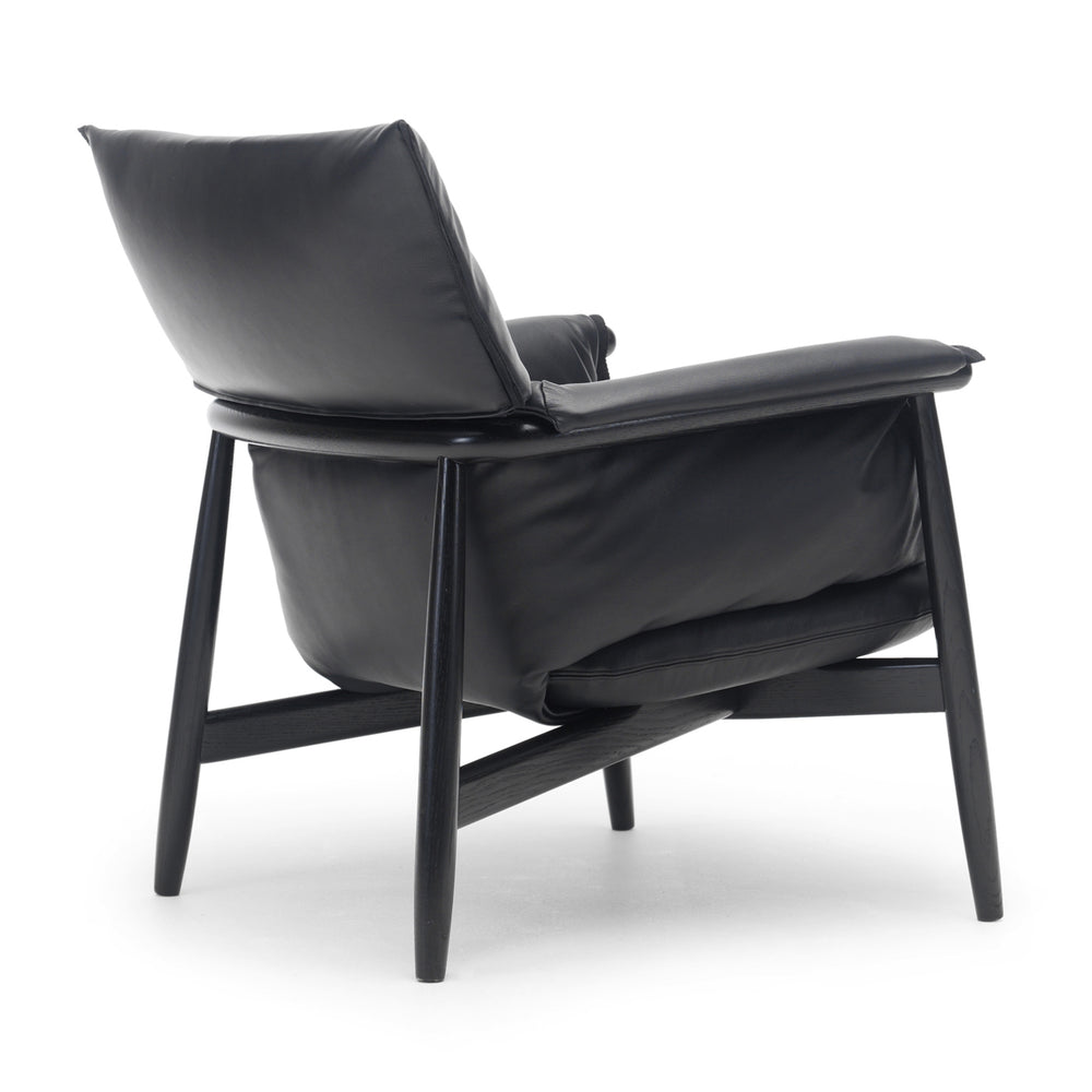 E015 Embrace Lounge Chair