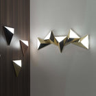 Tetra Wall Light