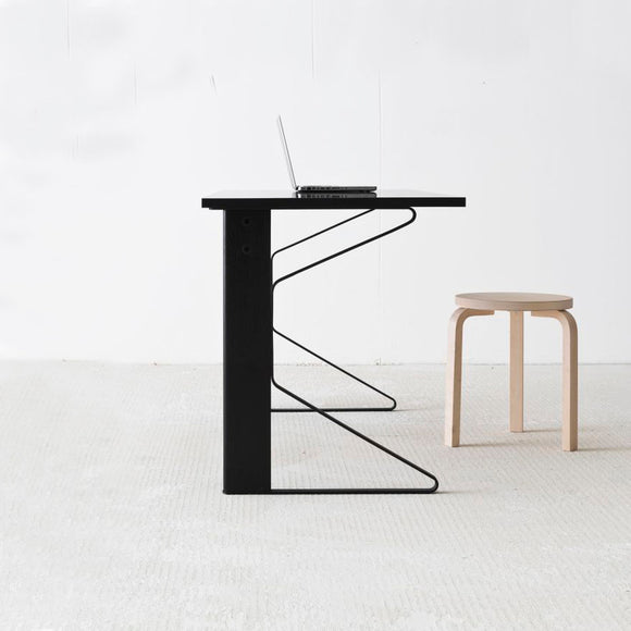 Kaari Desk
