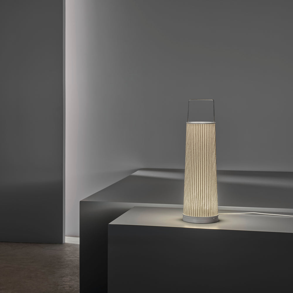 Hipatia Outdoor LED Table Lamp