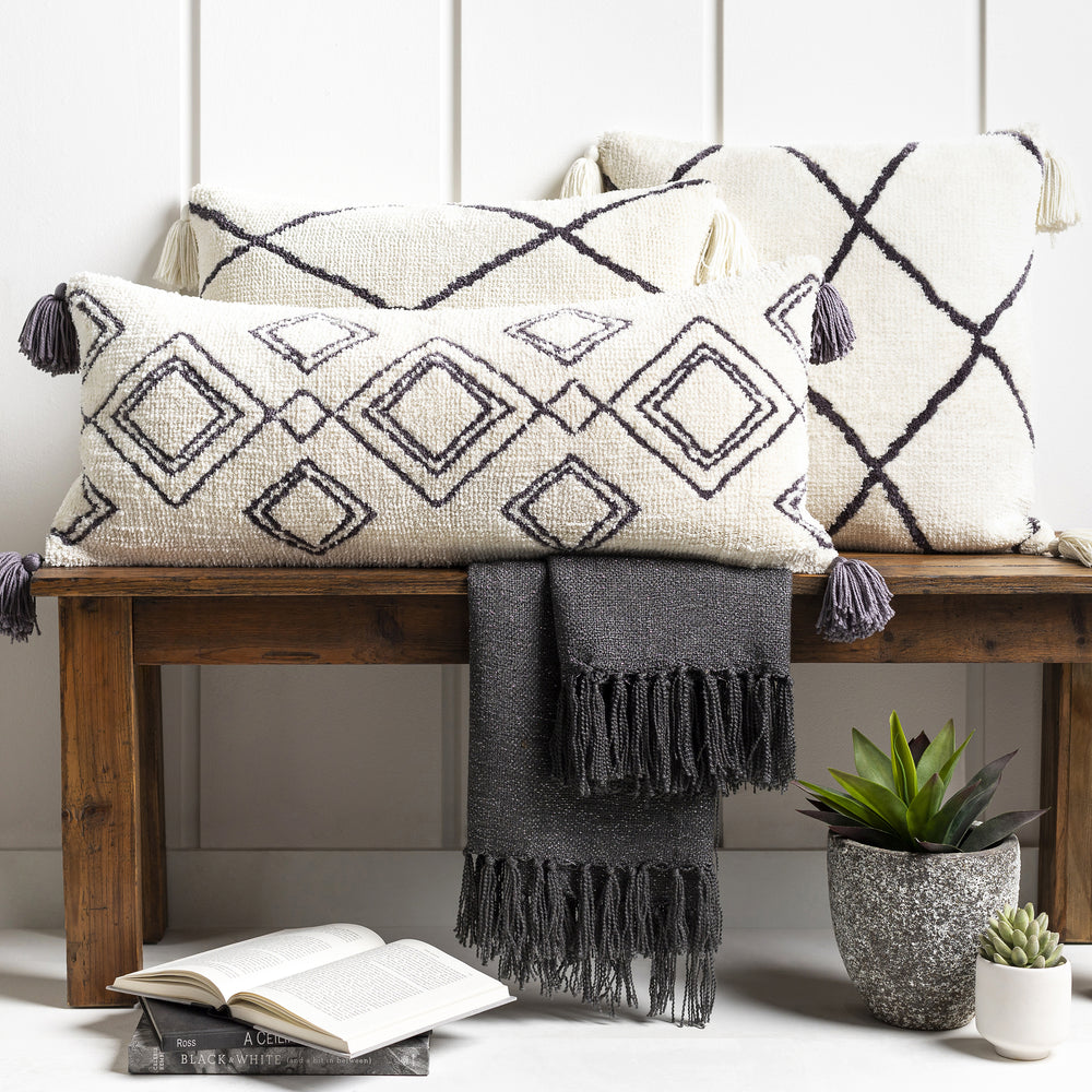 Braith Pillow