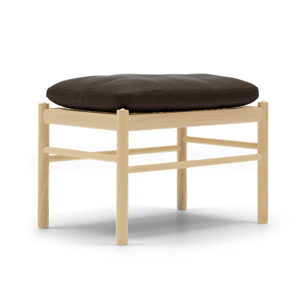 OW149F Colonial Footstool