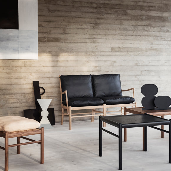 OW149-2 Colonial Sofa
