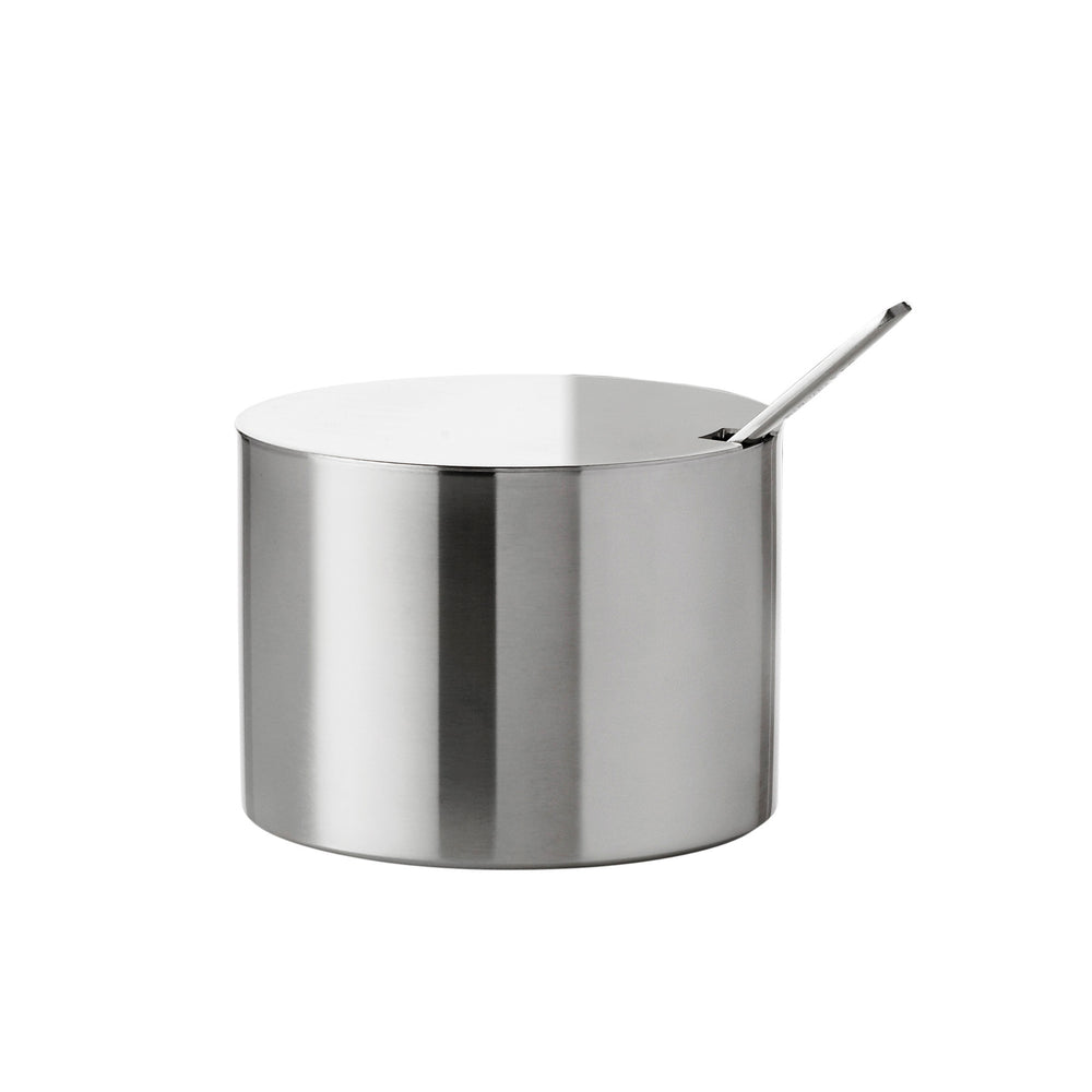 AJ Creamer with Sugar Bowl