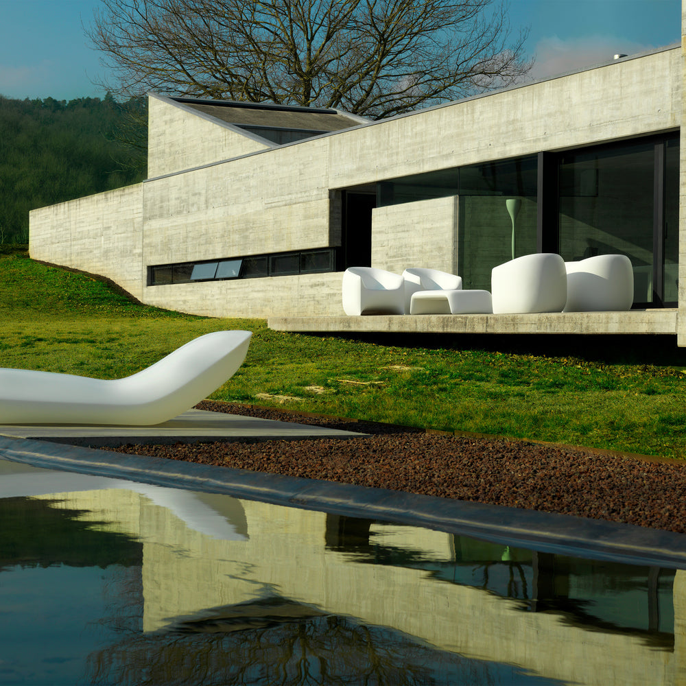 Blow Outdoor Lounge Chair
