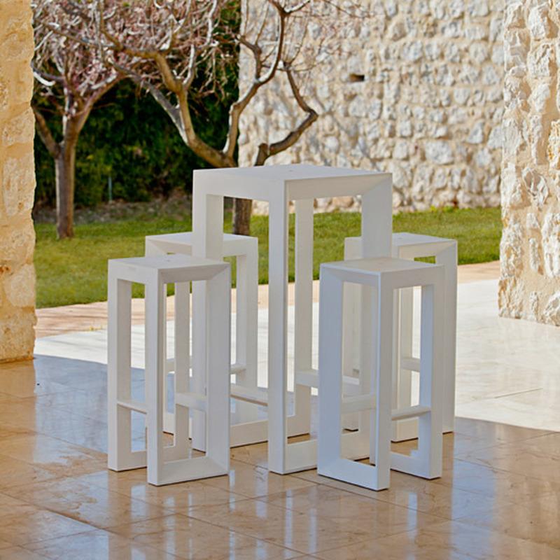 Frame Outdoor Bar Table