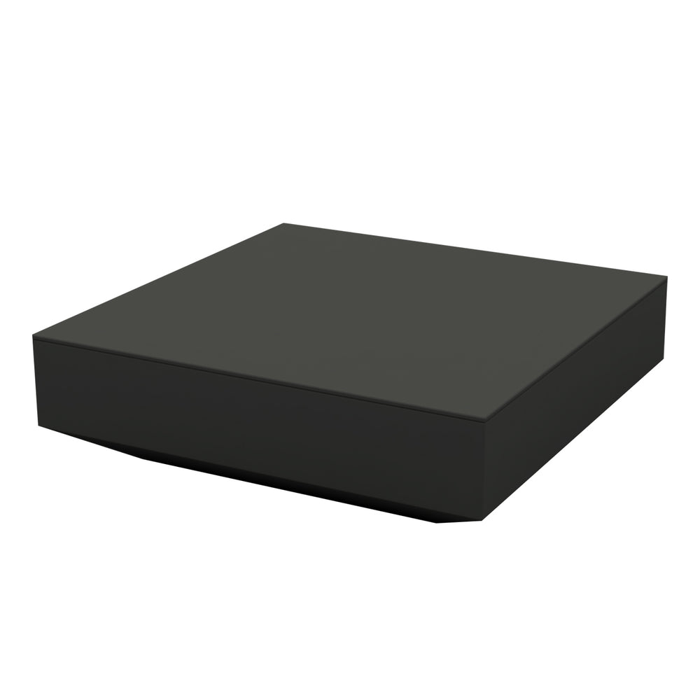 Vela Outdoor Coffee Table