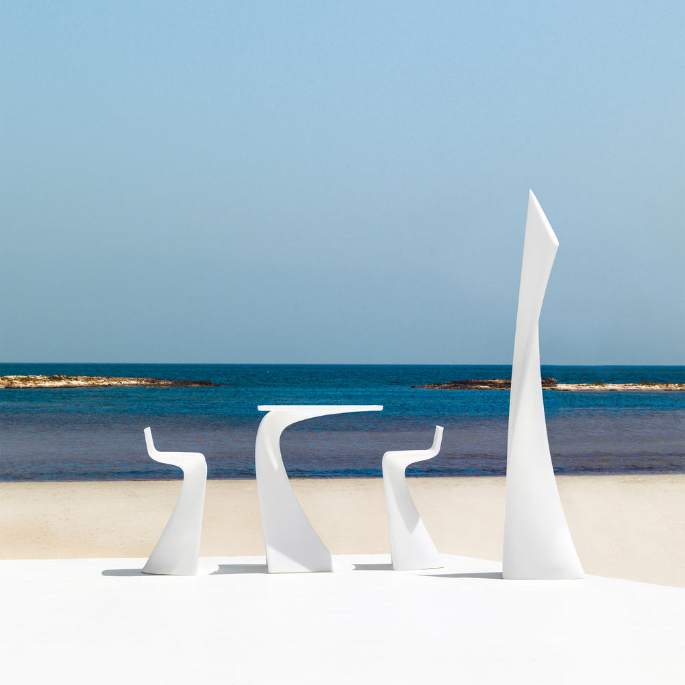 Illuminated Wing Outdoor Lamp