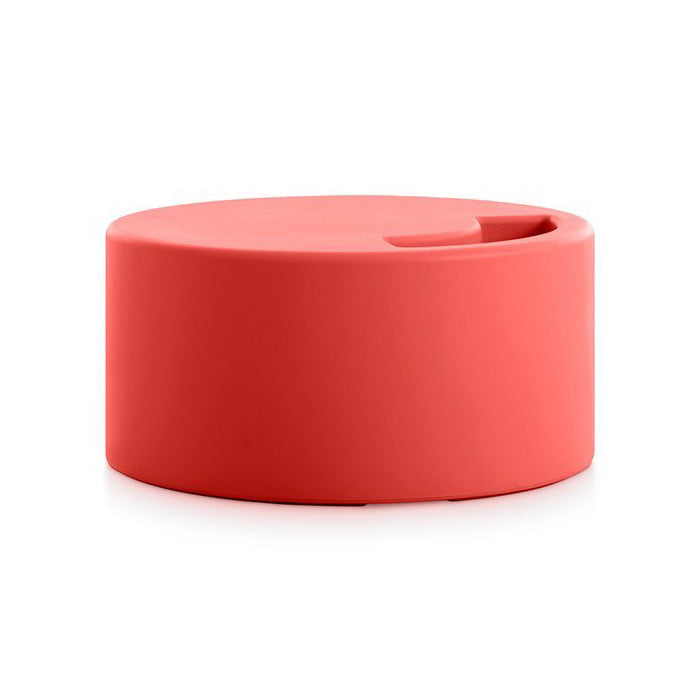 Lipstick Outdoor Table