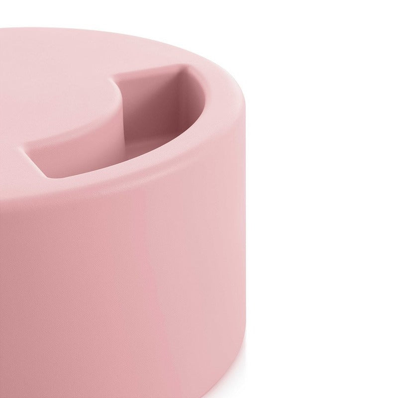 Lipstick Outdoor Table