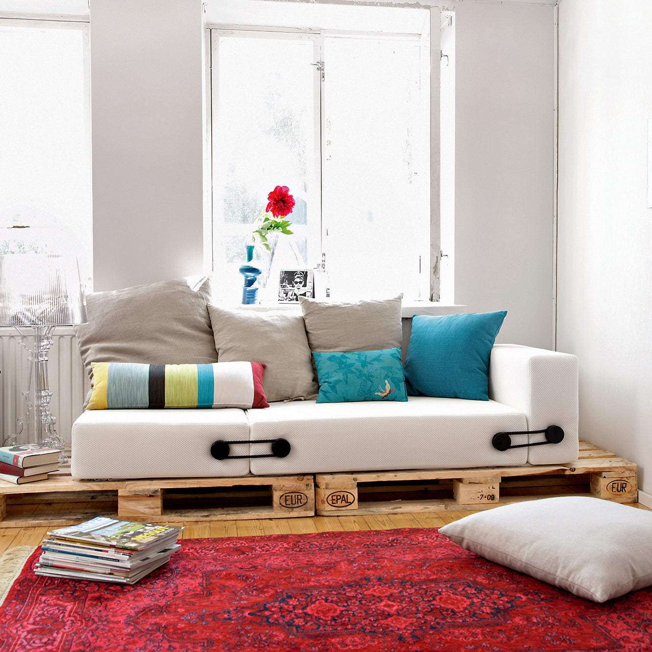Kartell Trix Seating - 2Modern