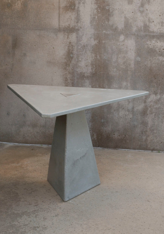 Locking Triangle Dining Table