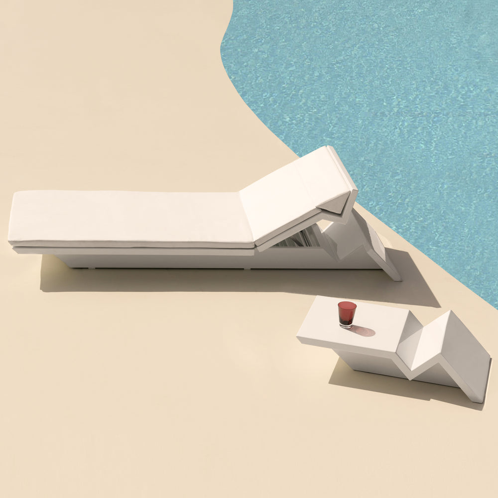 Rest Outdoor Sun Chaise Table