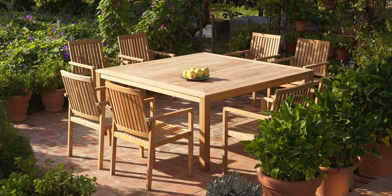 Barlow Tyrie Linear Dining Table