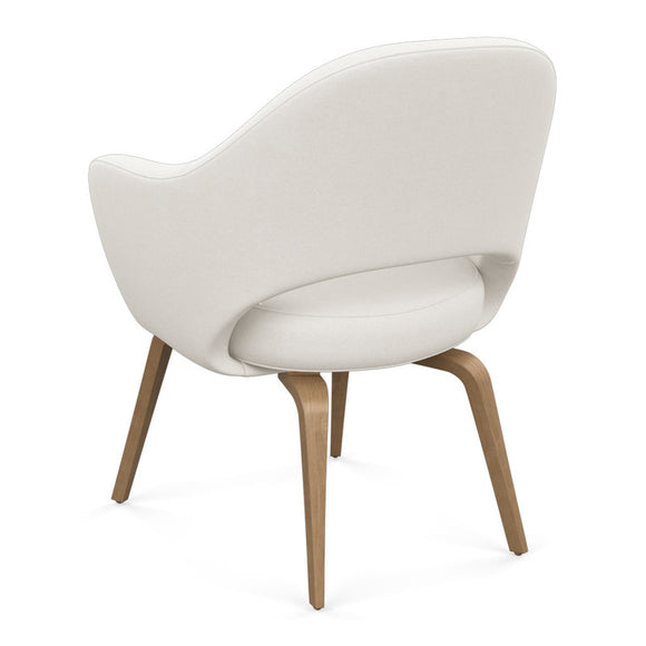 Saarinen Executive Arm Chair with Wooden Legs