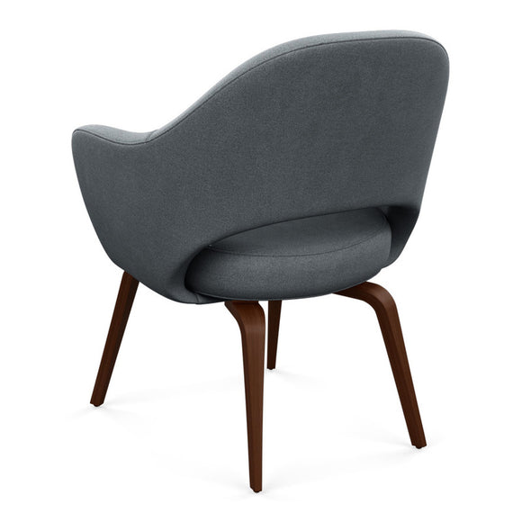 Saarinen Executive Arm Chair with Wooden Legs