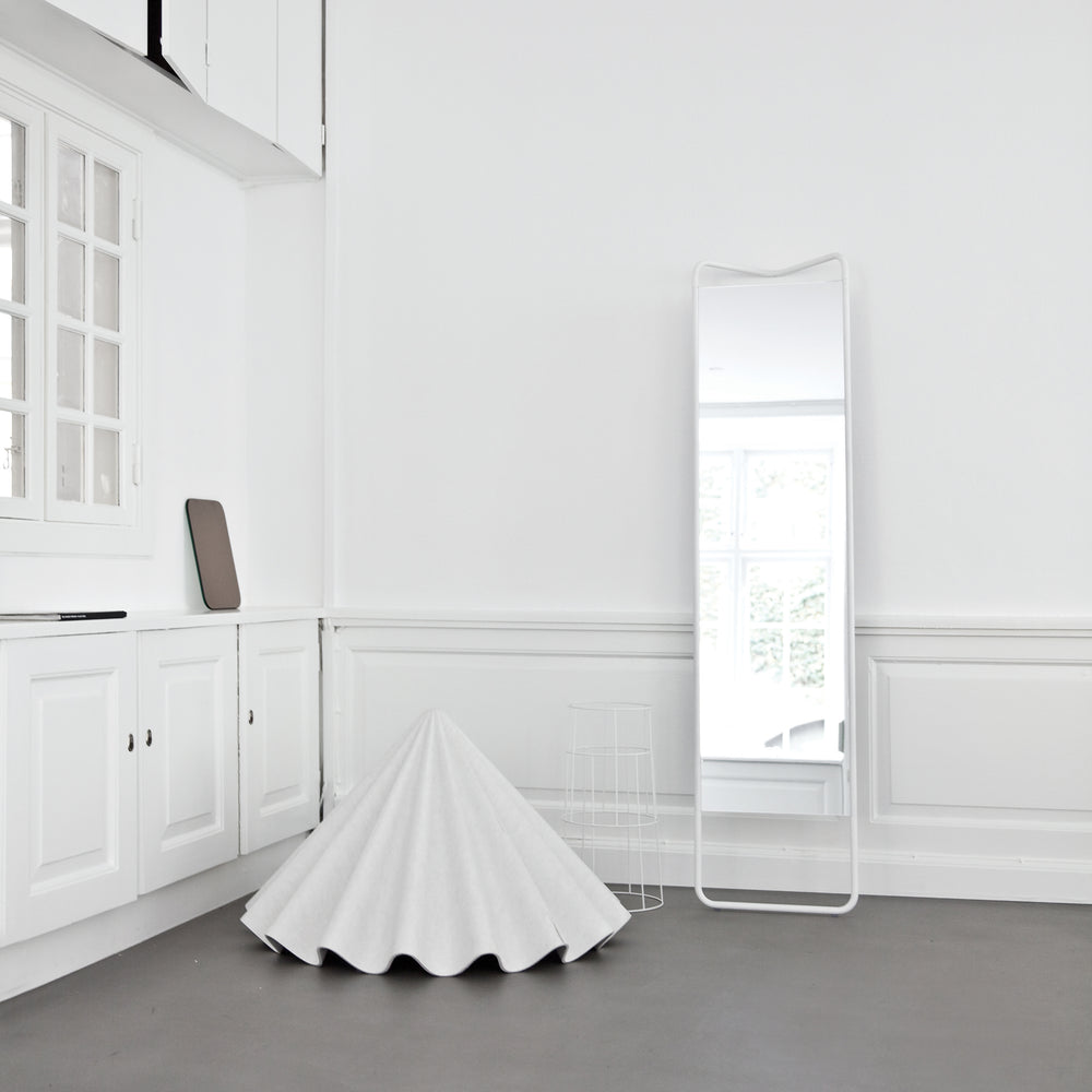 Dancing Pendant Light