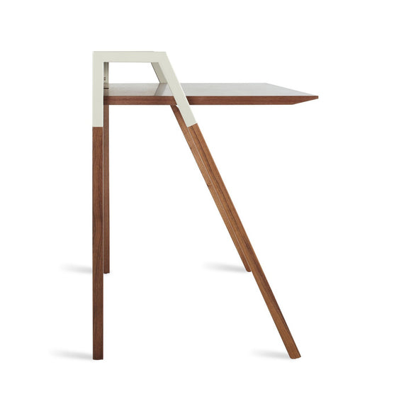 Cant Desk