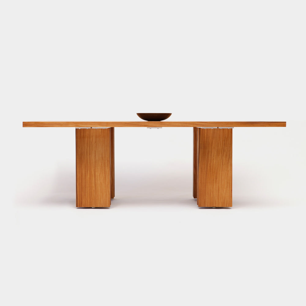 Occidental Table