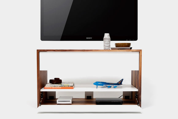 THN 2.5 Media Console