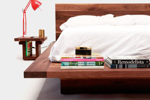 SQ18 End Table