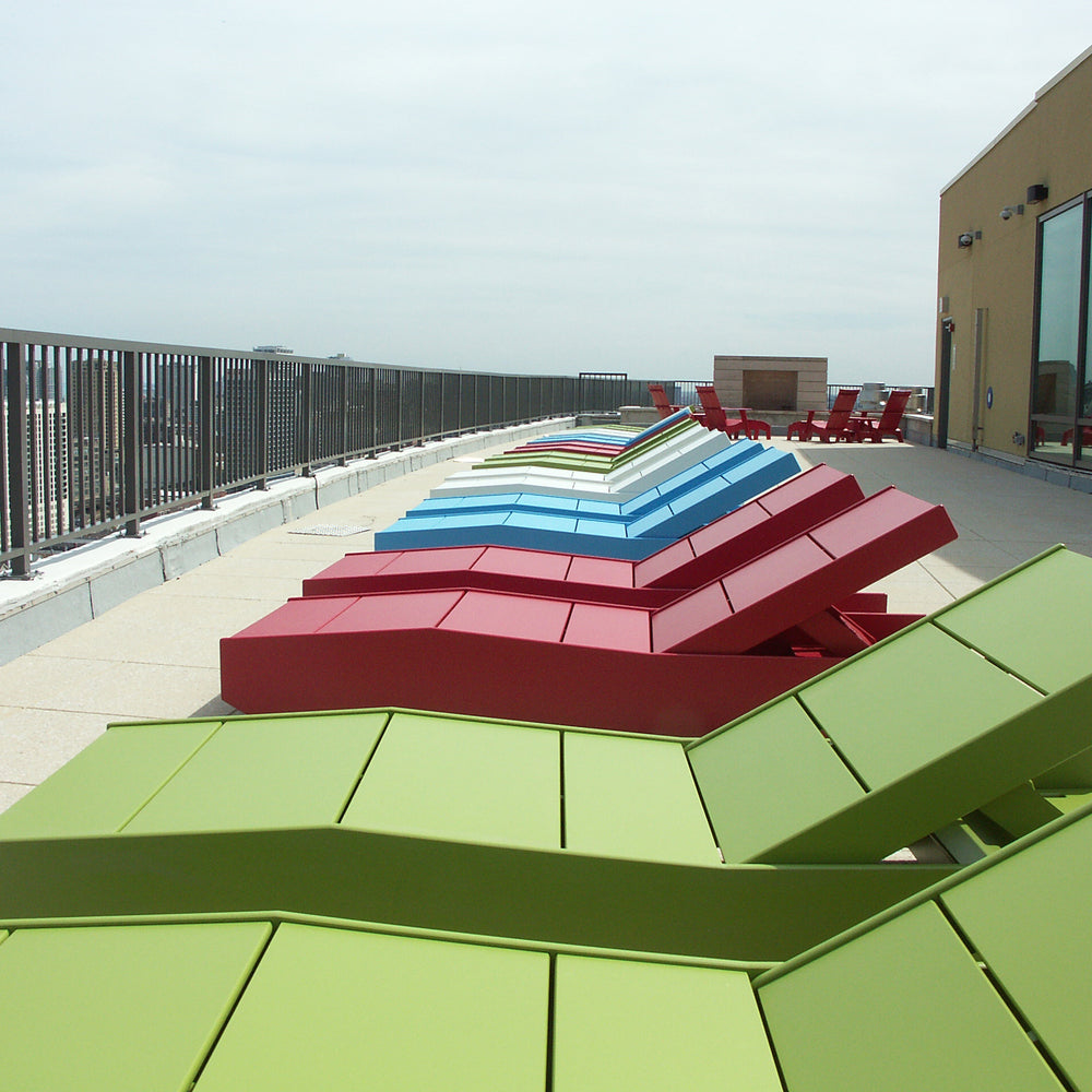 405 Outdoor Chaise