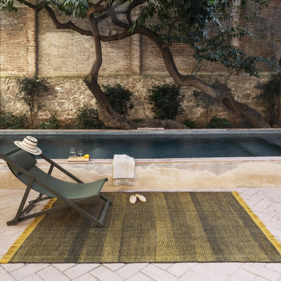 Tres Texture Outdoor Rug