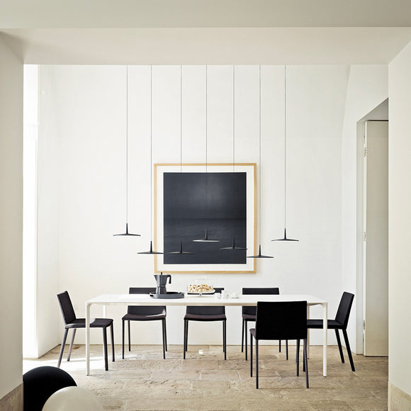 Nuur Desk Table