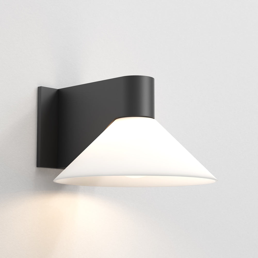 Conic Bathroom Vanity Light