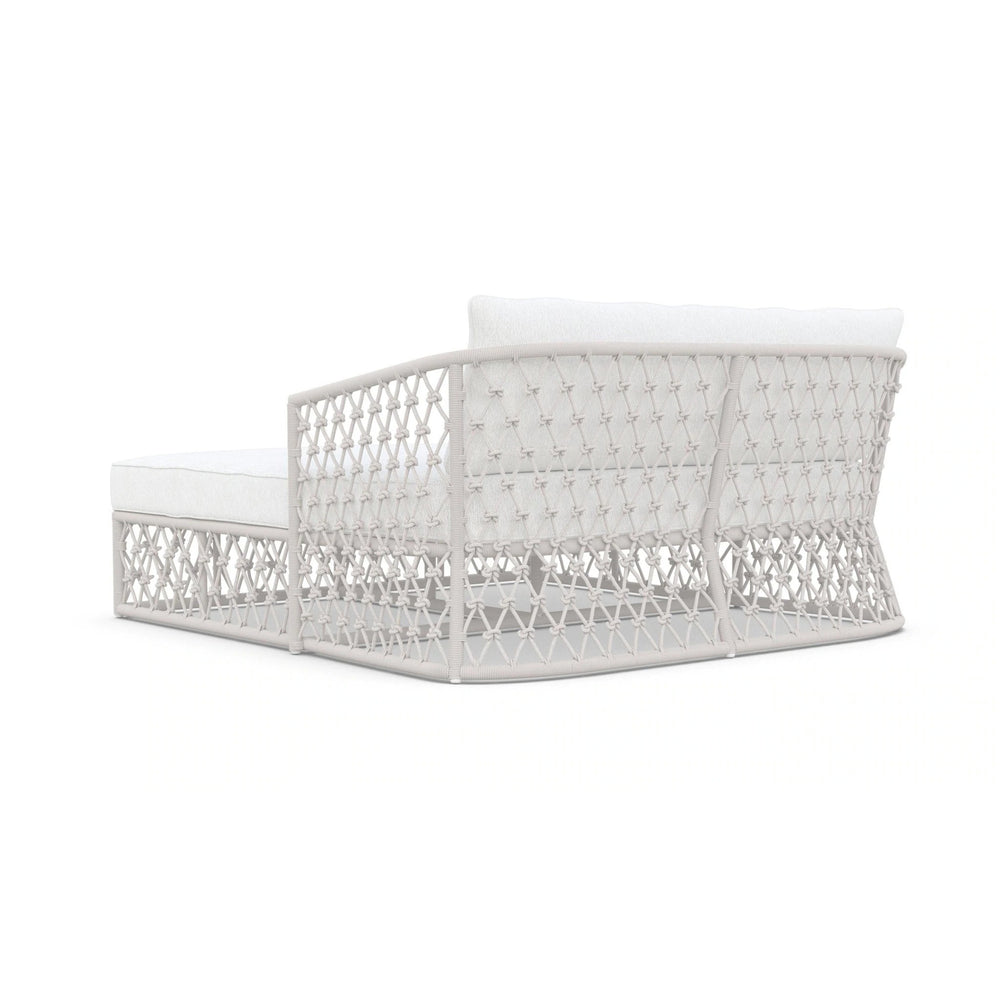 Amelia Daybed