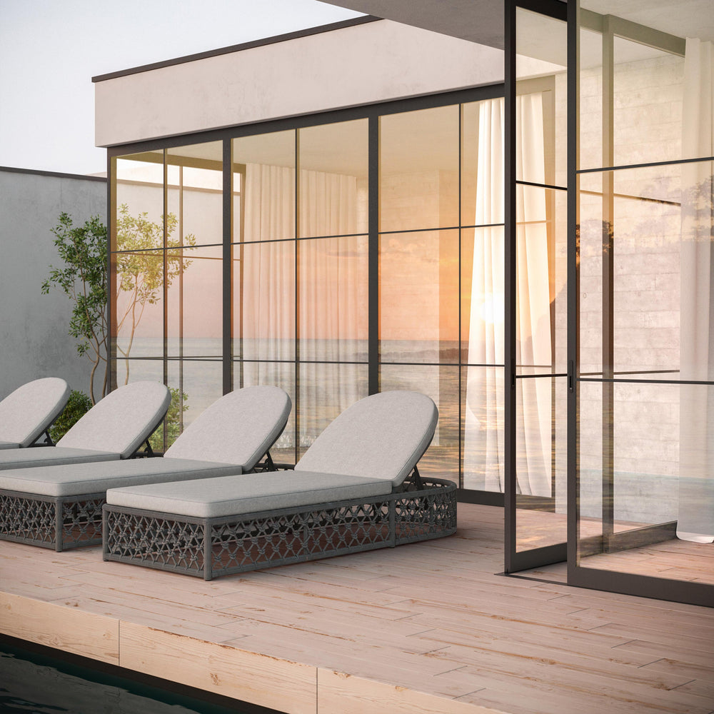 Amelia Outdoor Lounge Chair