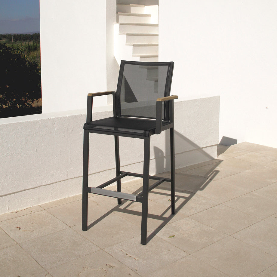 Aura Carver Outdoor Stool