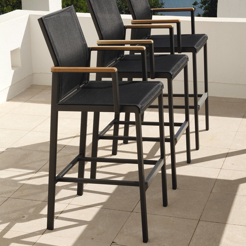 Aura Carver Outdoor Stool