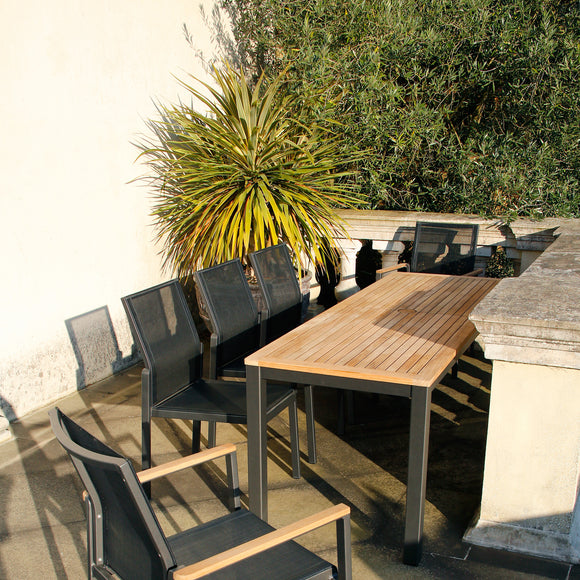 Aura Outdoor Side Chair