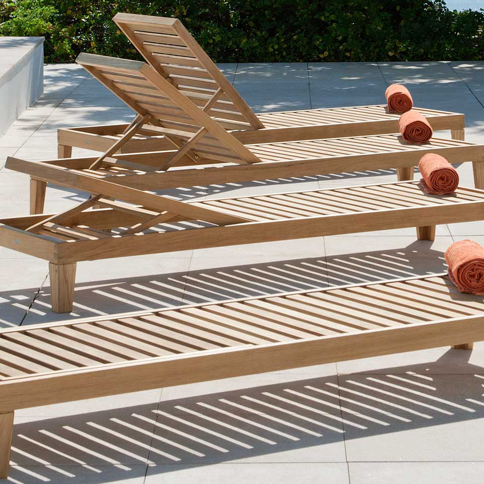 Capri Teak Outdoor Lounger - Base