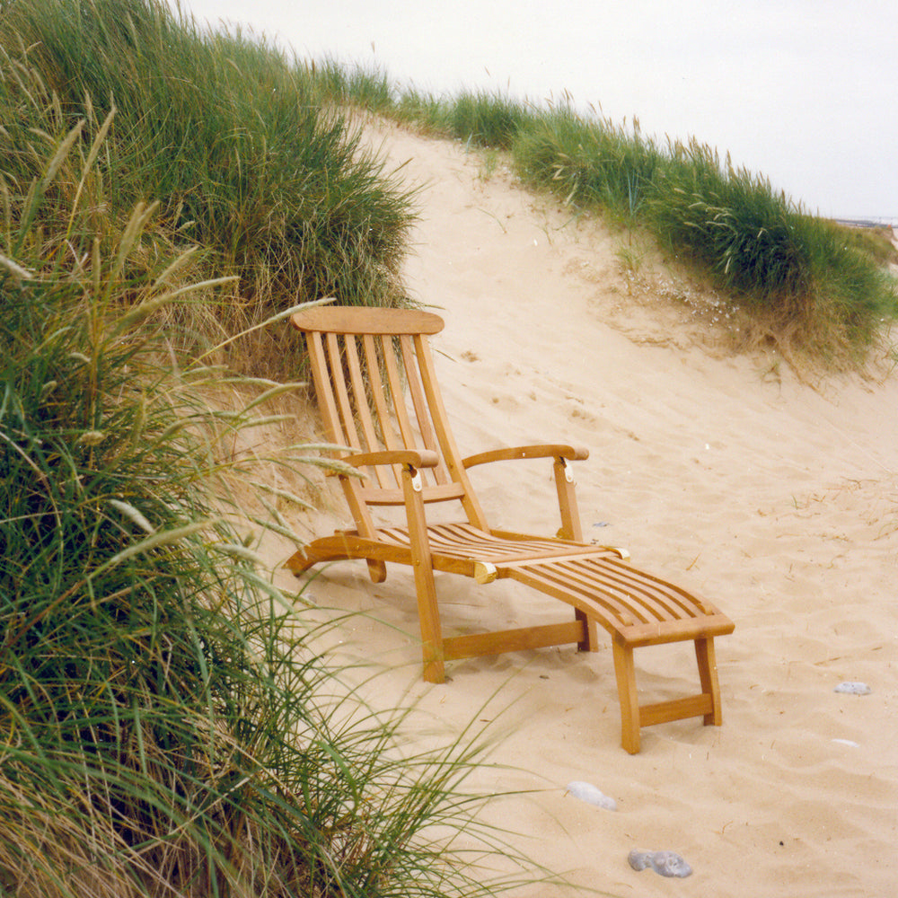 Commodore Teak Recliner - Standard