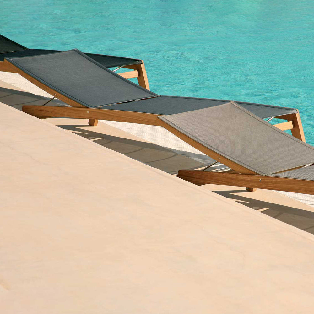 Horizon Outdoor Sun Lounger
