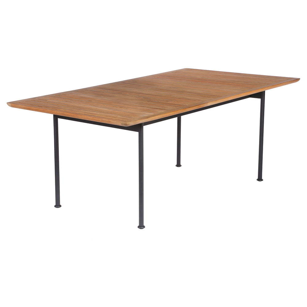 Layout Outdoor Dining Table