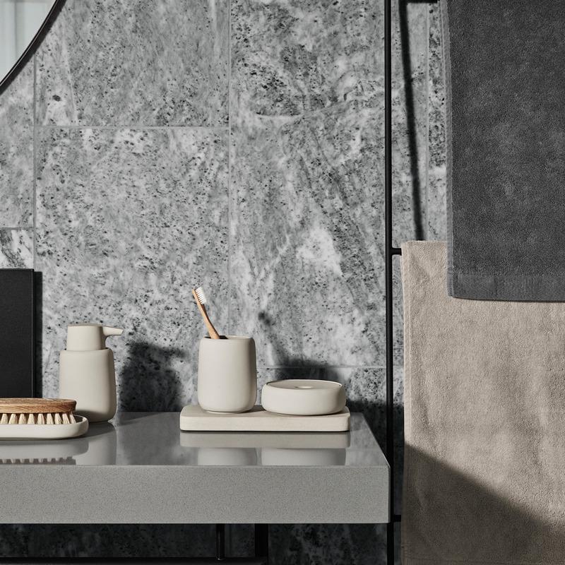 Sono Bathroom Set