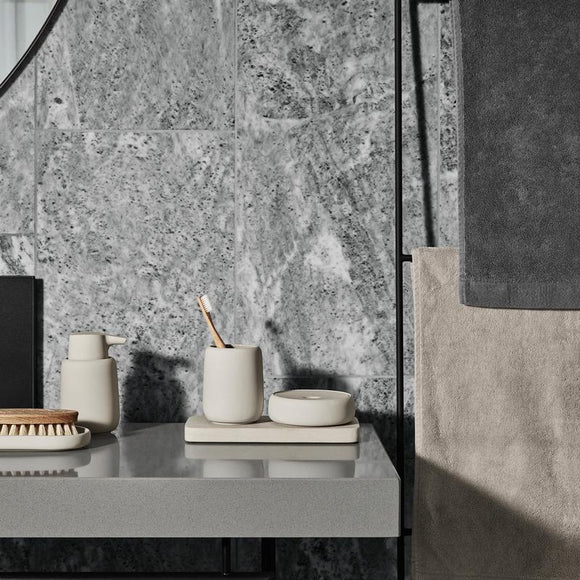 Sono Bathroom Set