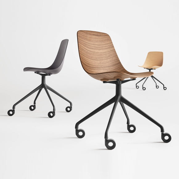 Clean Cut Task Chair