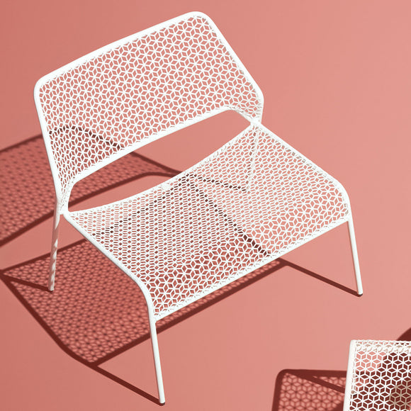 Hot Mesh Lounge Chair