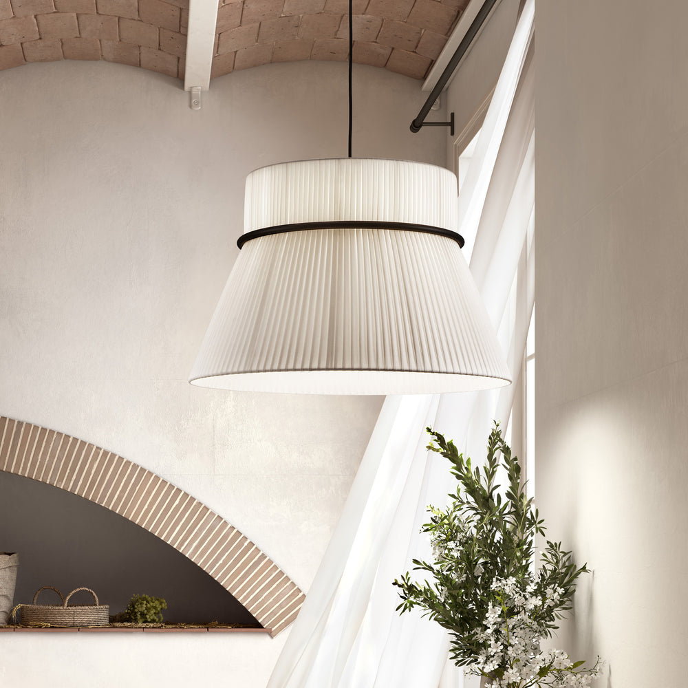 Folie Pendant Light