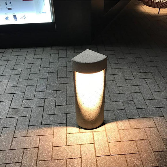 Moai Outdoor Bollard Light